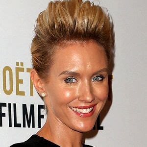 nicky whelan net worth|Nicky Whelan Biography, Age, Height, Husband, Net Worth, Family